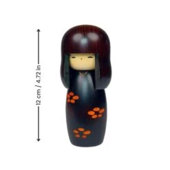 Kokeshi Doll Sakura -Shibui Store PoupeeKokeshiSakura min
