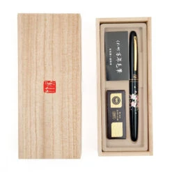 Japanese Brush Pen Set - Sakura 11 Japanese Brush Pen Set - Sakura -Shibui Store coffret stylo pinceau japonais sakura 731