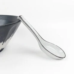 Porcelain Ramen Spoon -Shibui Store cuillere a ramen porcelaine 770