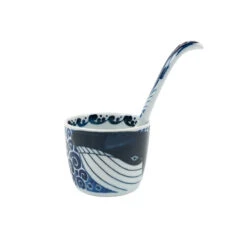 Japanese Soup Spoon - Whale -Shibui Store cuillere a soupe japonaise baleine 372