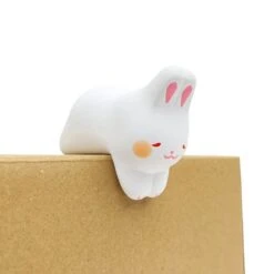Rabbit Figure – Depressed Usagi -Shibui Store figurine lapin usagi depressif 546