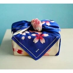 Furoshiki Cloth – Shizuka Sakura – 35x35 In -Shibui Store furoshiki japonais shizuka sakura 90x90 cm 90cm x 923