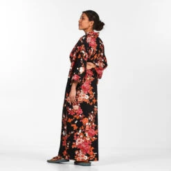 Women's Japanese Kimono - Sakura To Botan 10 Women's Japanese Kimono - Sakura To Botan -Shibui Store kimono japonais femme sakura to botan taille unique 487
