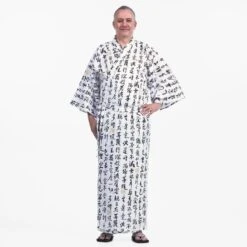 Men’s Yukata Kimono – Hannya Sutra