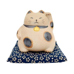 Maneki Neko Banko-Yaki Piggy Bank