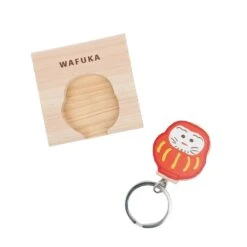 Japanese Keychain – Daruma Cypress -Shibui Store porte cle japonais en cypres daruma 835