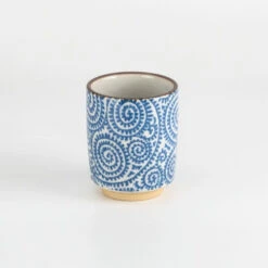 Japanese Tea Cup - Karakusa